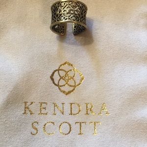 Kendra Scott Antique Gold ring